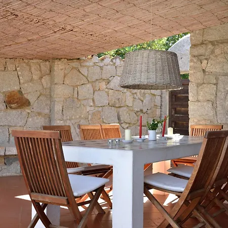 Casa 23 فيلة كاستياداس